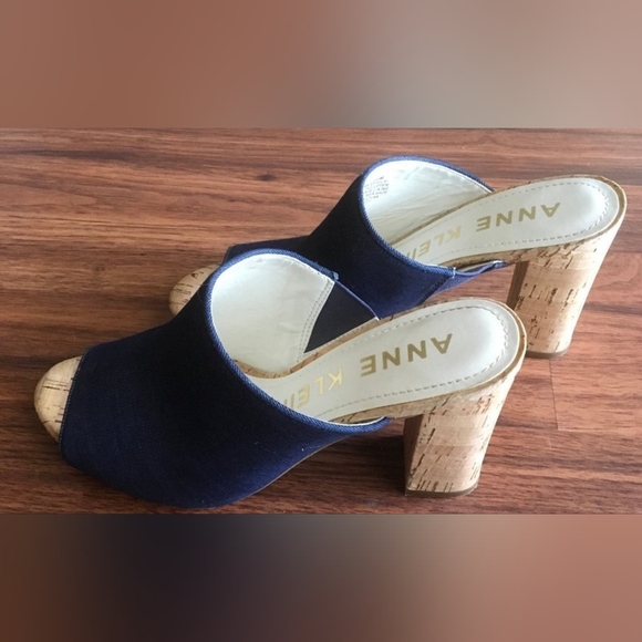 ANNE KLEIN DENIM PEEP TOE SLIP IN SANDLE 8.5 - Picture 2 of 4